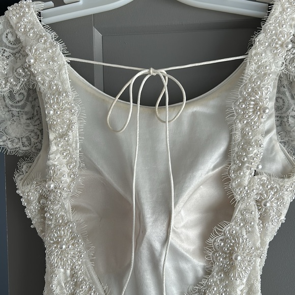 NEW- Vintage glam style wedding dress - Picture 7 of 10
